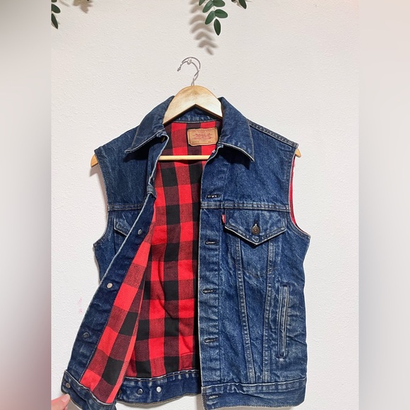 Levi jean vest - Picture 2 of 4